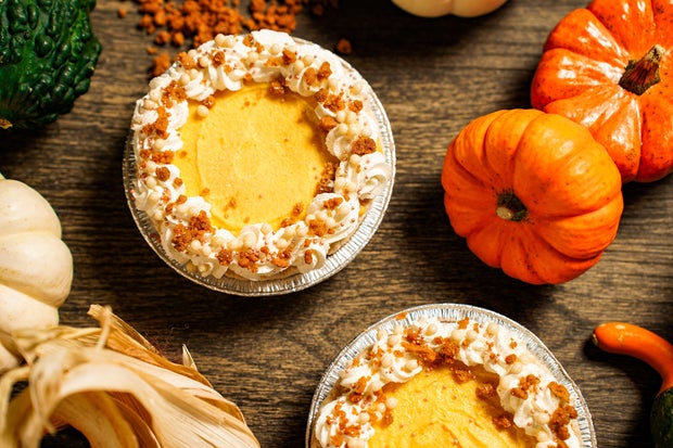 251106-levy-thanksgiving-f-b-bombshell-biscoff-pumpkin-pies-0006.jpg