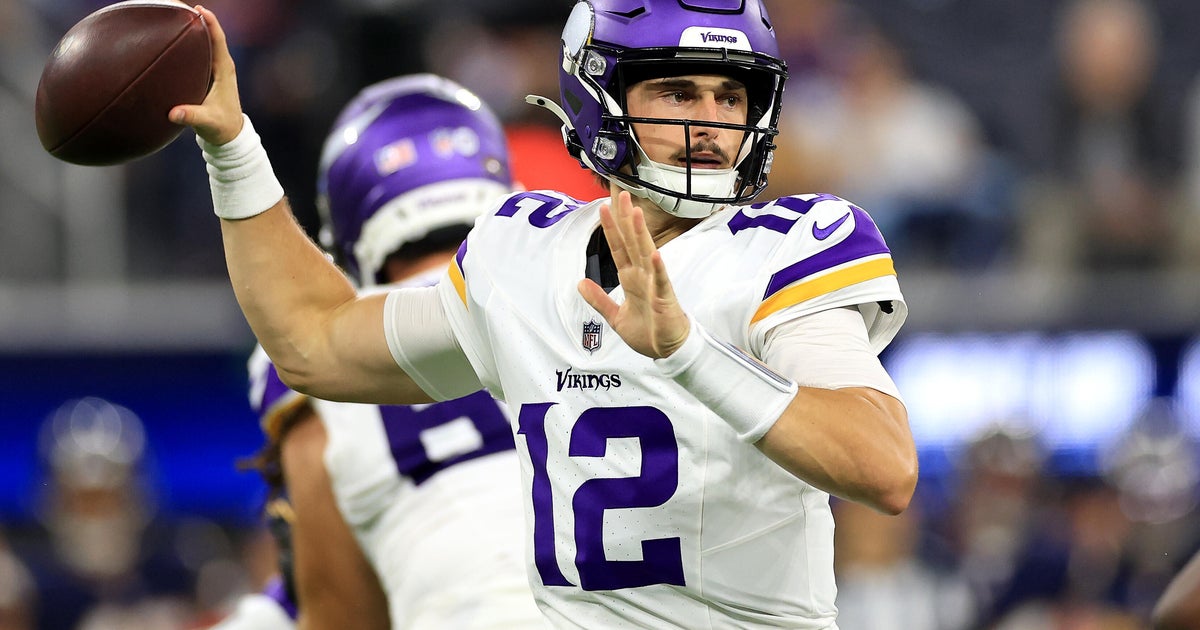 Who is Max Brosmer, Vikings' starting QB vs. Seattle Seahawks?