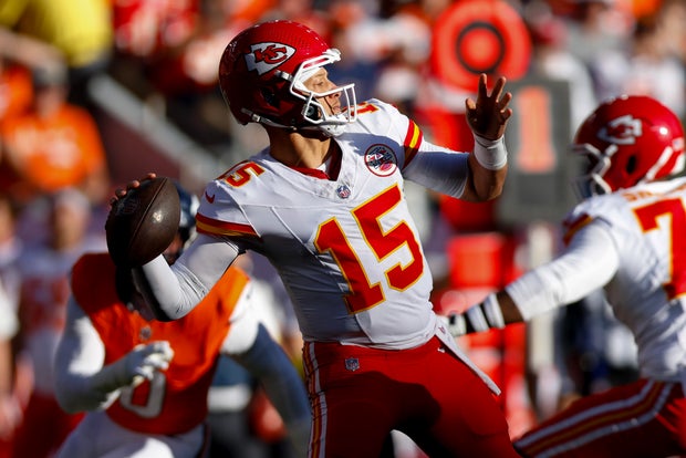 Kansas City Chiefs v Denver Broncos - NFL 2025