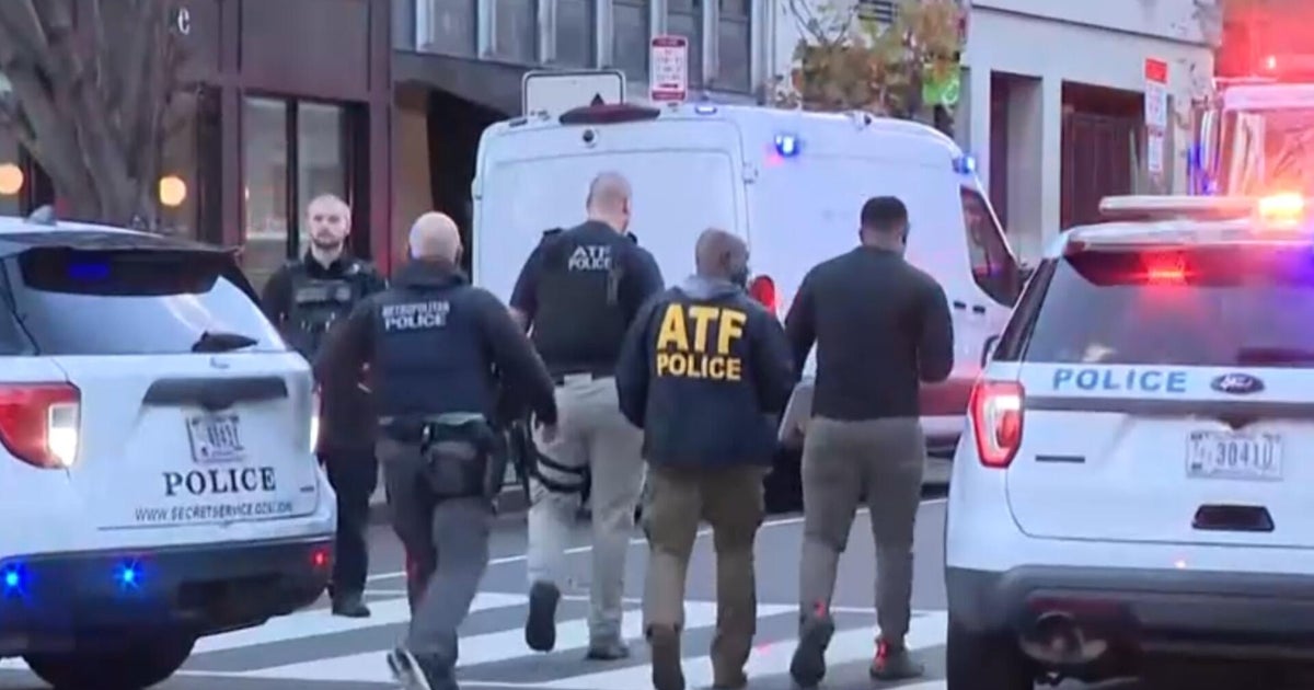 Former FBI special agent on D.C. National Guard shooting: This was a "bold statement"