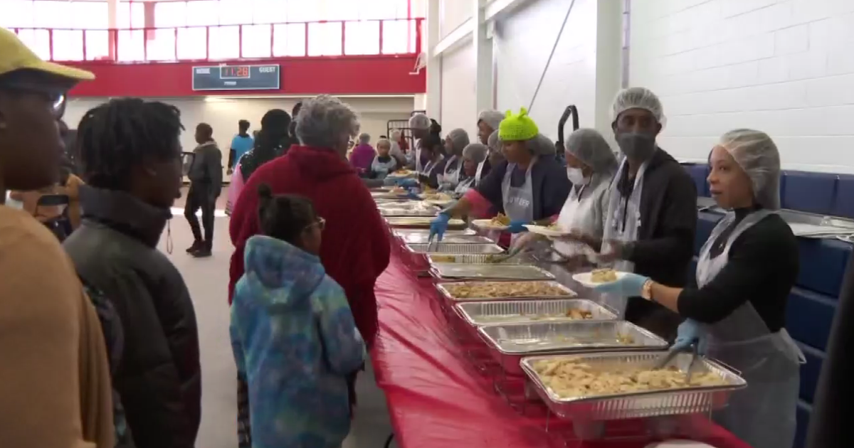 44th Bea Gaddy Thanksgiving dinner serves more than 50,000 in Baltimore