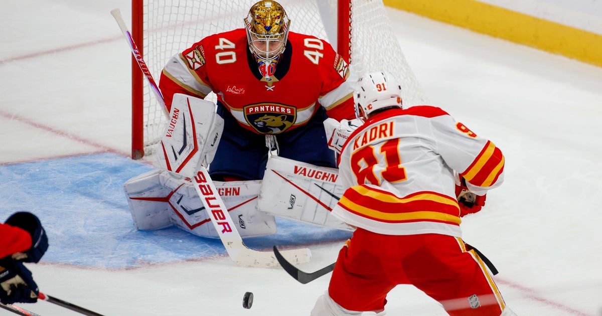 Panthers blow another 2-0 lead at home as Calgary Flames rally past Florida for 5-3 win