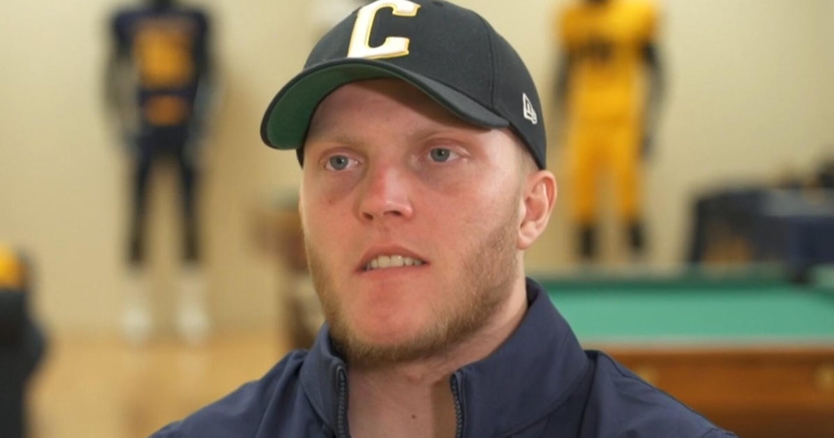 Carleton College quarterback battles cancer in senior season, overcomes injury in final game