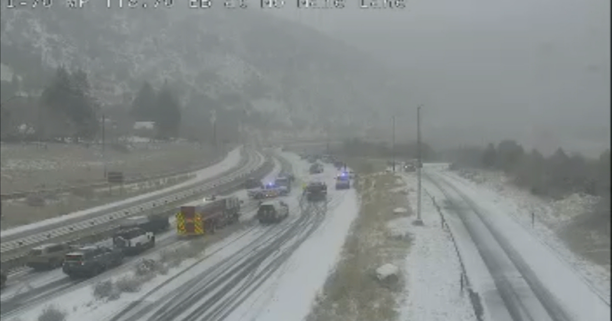 Westbound I-70 closed near Glenwood Springs due to multiple multi-car crashes