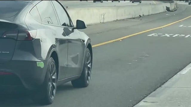 EV driver in Carpool Lane 