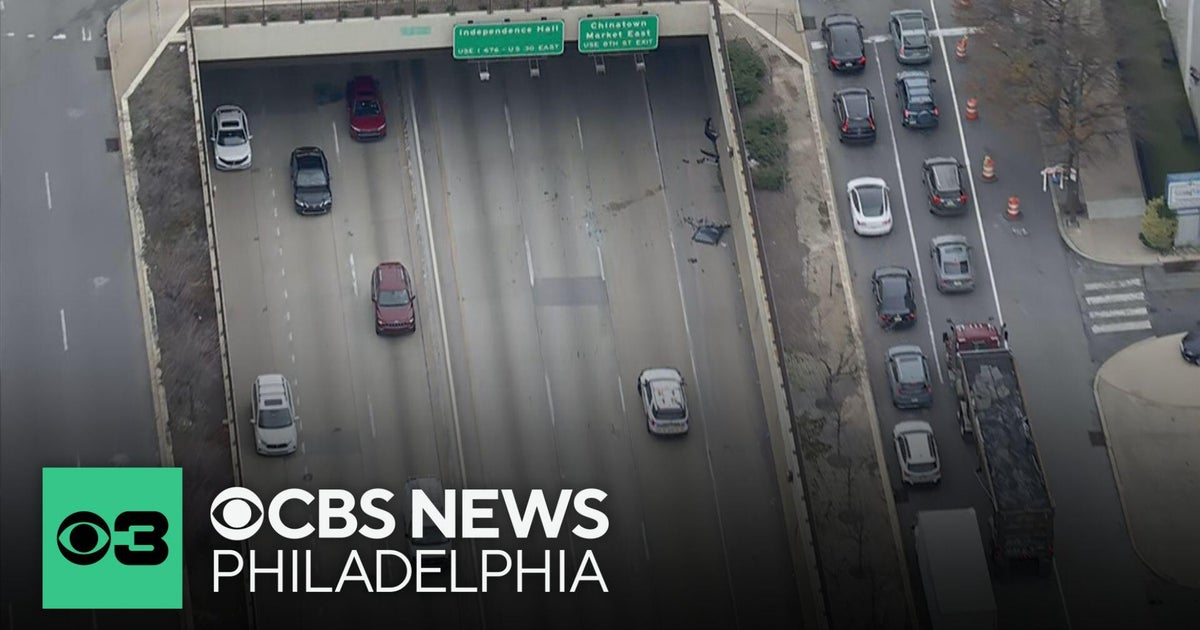 Crash on Vine Street Expressway in Philadelphia leaves Florida man dead, state police say