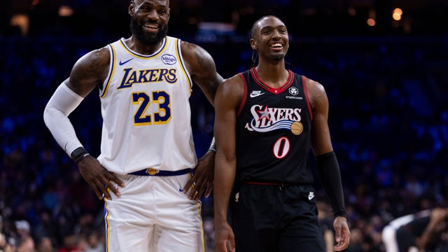 Lakers 76ers Basketball 