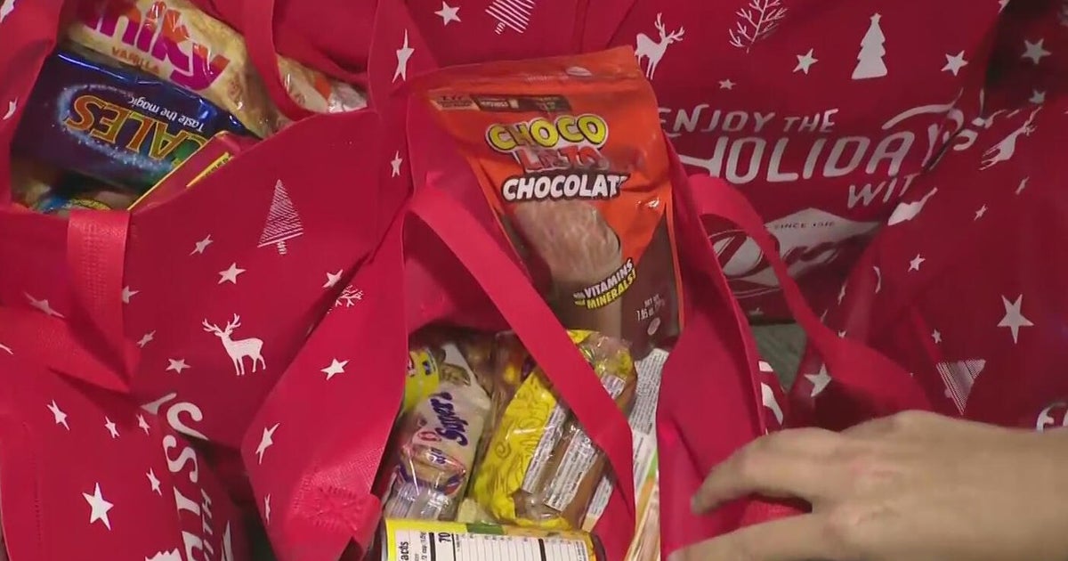 CAMACOL’s annual holiday food basket distribution underway in Miami