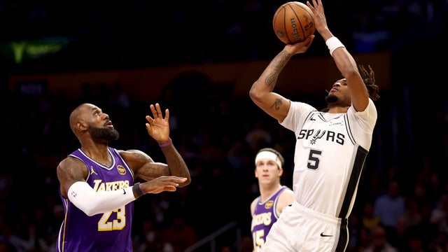 San Antonio Spurs v Los Angeles Lakers: Emirates NBA Cup - Quarterfinals 