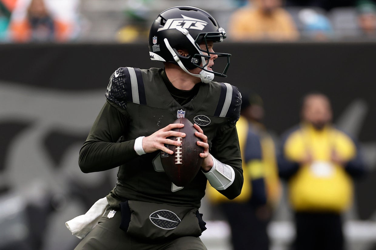 Jets' undrafted rookie QB Brady Cook to make 1st NFL start against ...