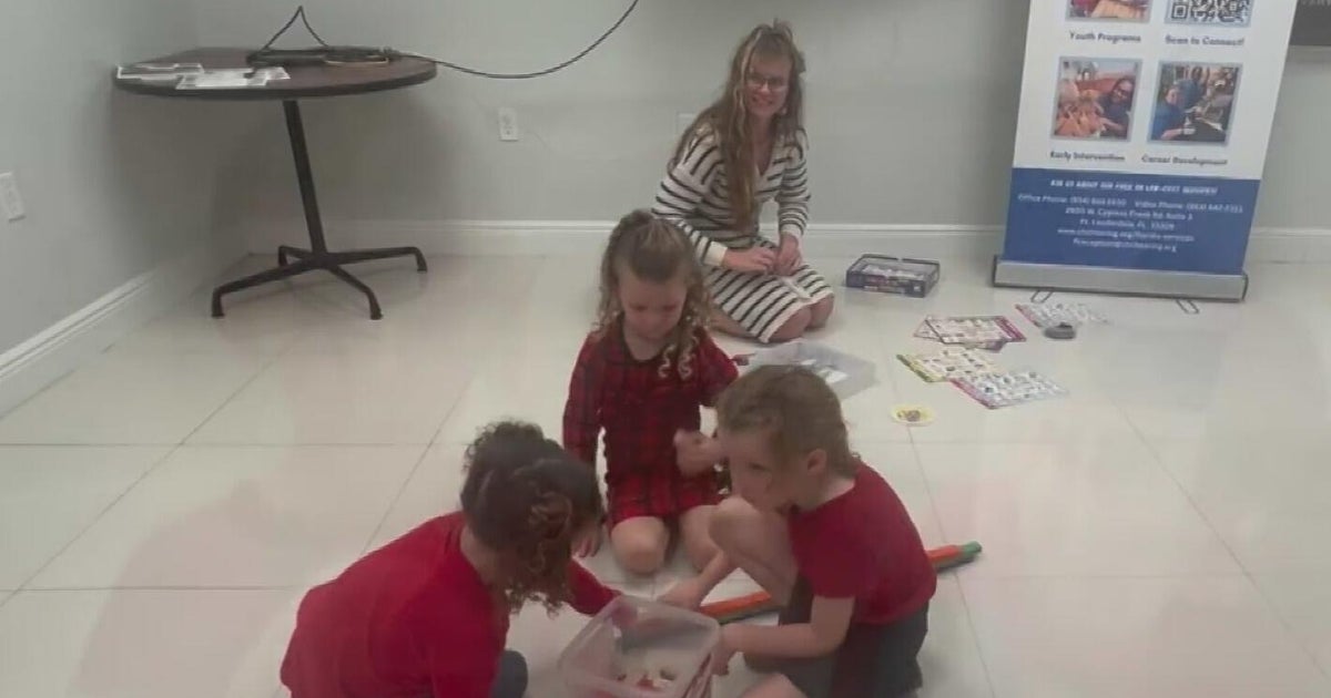 South Florida mom seeks adoption for self, 3 daughters through Neighbors 4 Neighbors