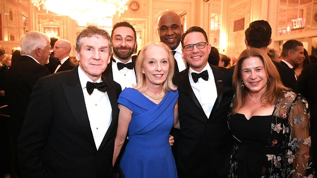 People pose for photos at the 2025 Pennsylvania Society Dinner 