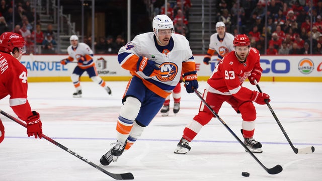 New York Islanders v Detroit Red Wings 