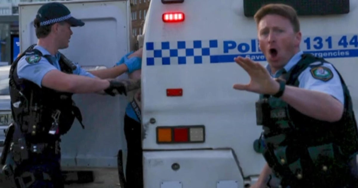 Australia mourns Bondi Beach massacre victims as questions linger about suspects' Philippines travel