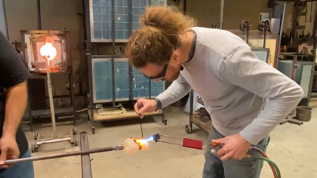 glassblowing-2.png 