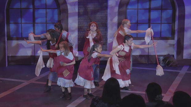 annie-footage-for-cbs-spot-new-01-frame-1885.jpg 
