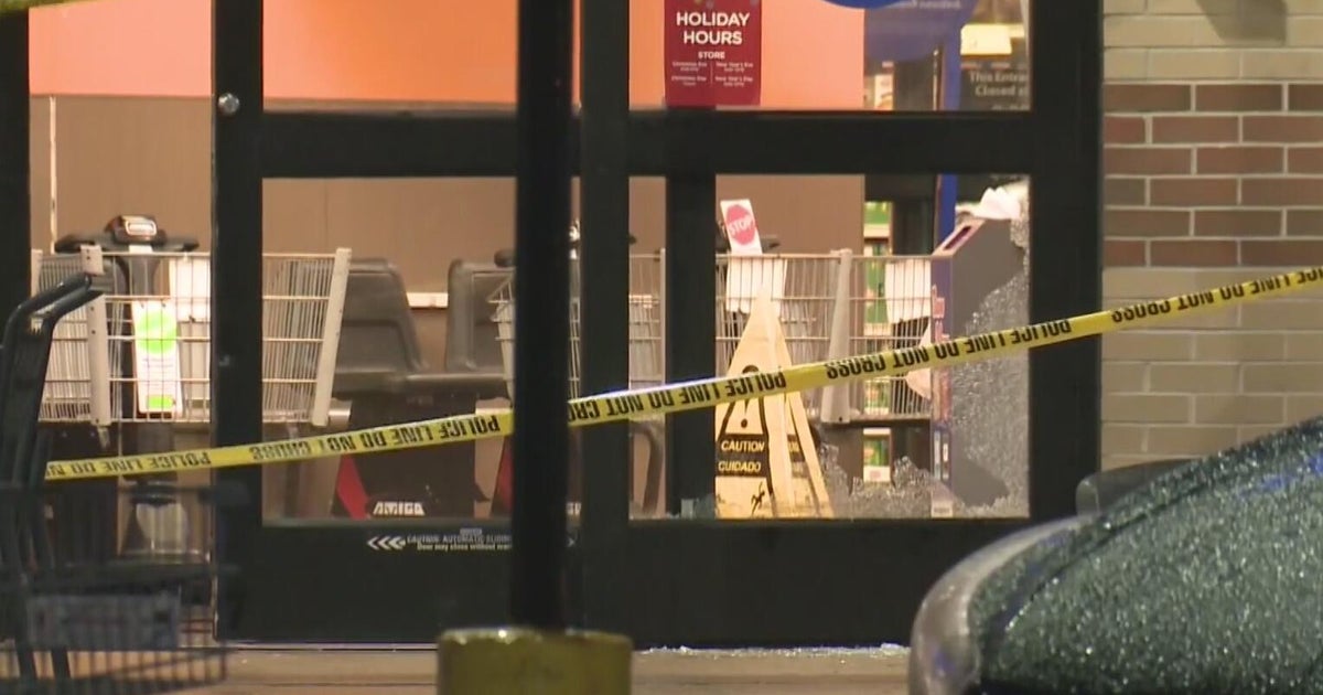 Suspect in custody over fatal shooting at Westland Kroger store - CBS ...
