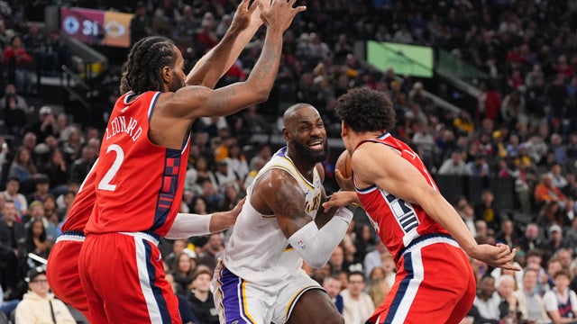 Lakers Clippers Basketball 