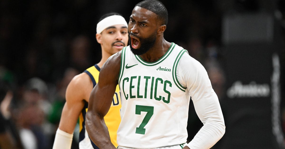 Jaylen Brown scores 31 points as Celtics rally to beat Pacers, 103-95