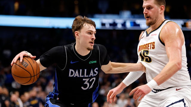 Denver Nuggets v Dallas Mavericks 
