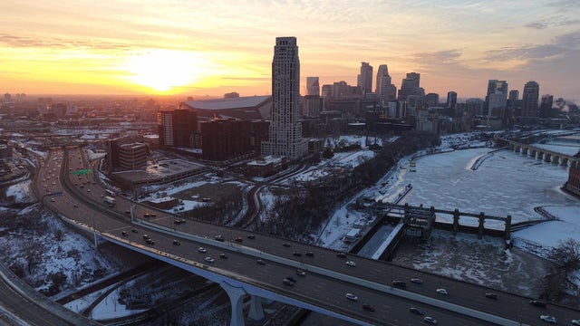 raw-tue-minneapolis-skyline-sunset-drone-durenberger-122325.jpg 