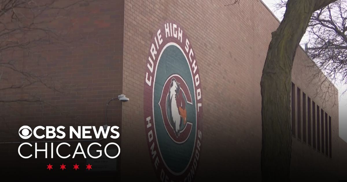 Chicago groups take U.S. Department of Education to court - CBS Chicago