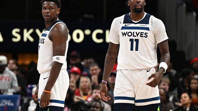 Minnesota TImberwolves v Atlanta Hawks 