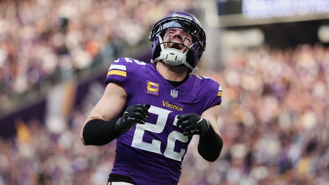 Commanders Vikings Football 