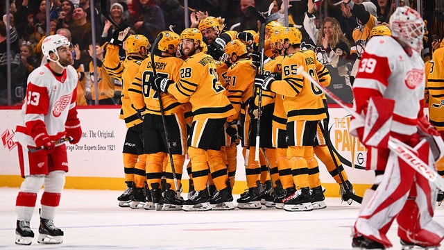 Detroit Red Wings v Pittsburgh Penguins 