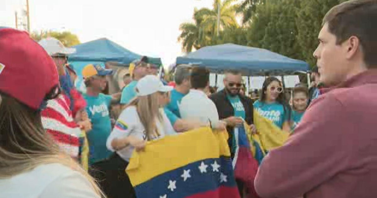South Florida Venezuelans continue celebrations after Nicolás Maduro’s capture, focus turns to what’s next