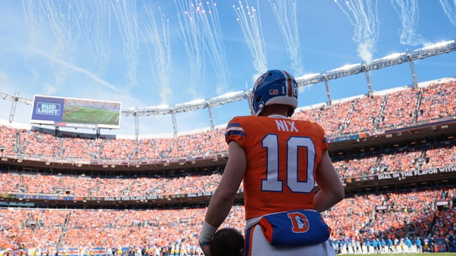 Los Angeles Chargers v Denver Broncos - NFL 2025 