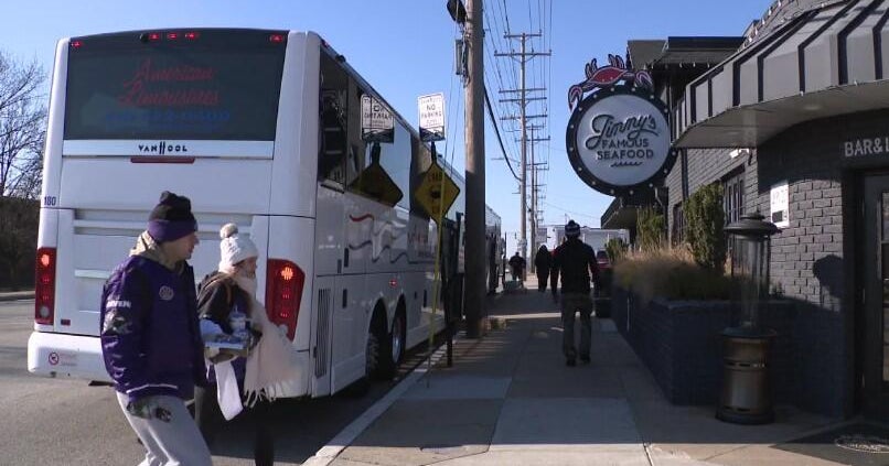 Baltimore Ravens fans load buses for winner-take-all game in Pittsburgh