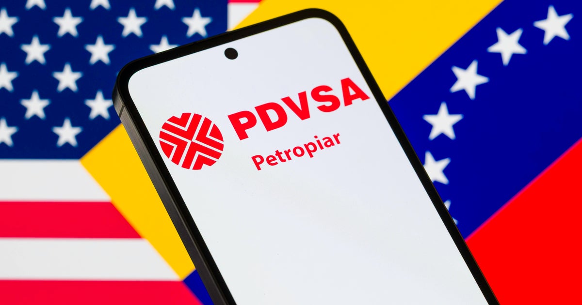 South Florida Venezuelans, economists cautiously optimistic as markets react to Maduro’s capture