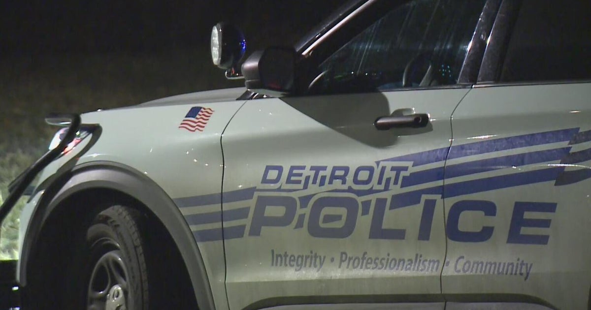 Detroit police report historic drop in violent crime - CBS Detroit
