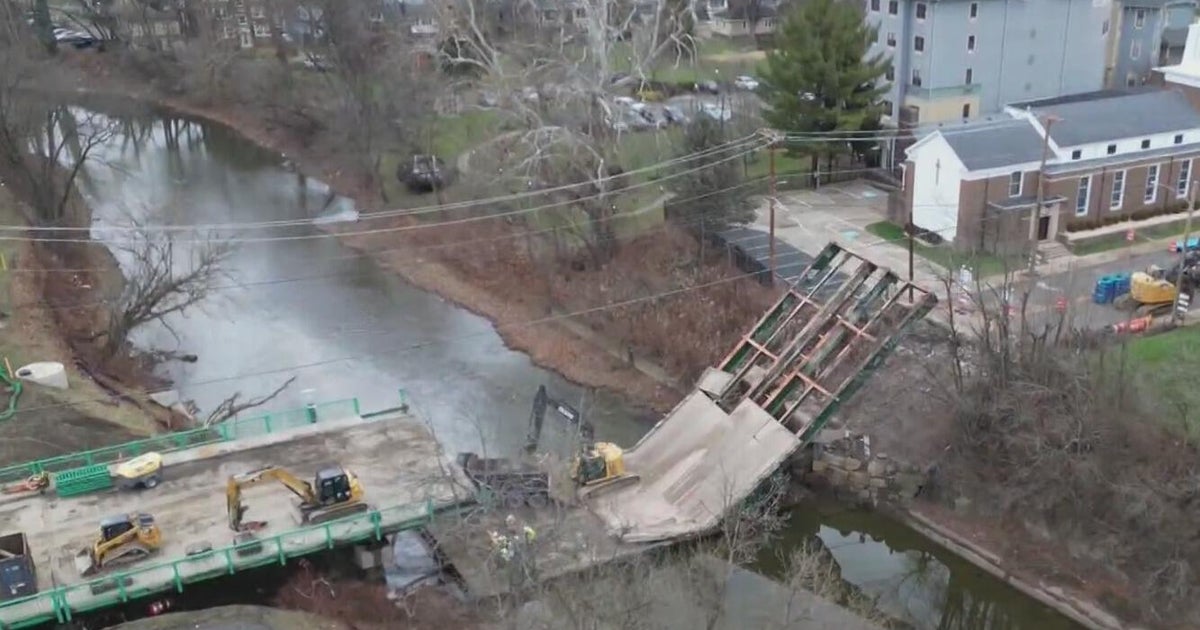 Wheeling, West Virginia bridge collapse sends three people to the hospital