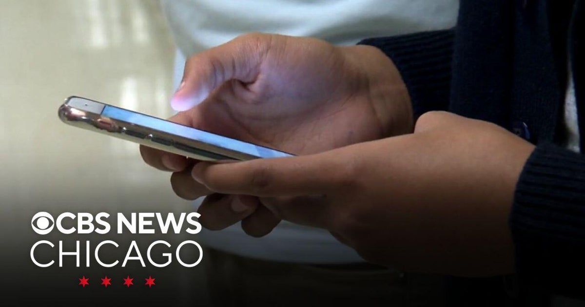 New Jersey bans cell phones in schools