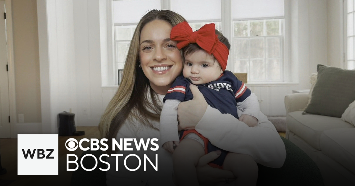 WBZ team shares predictions for Patriots-Chargers playoff game