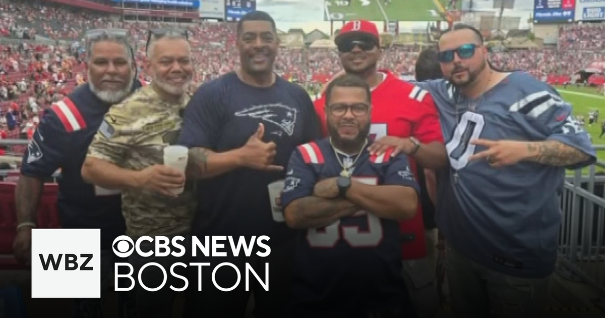 Group of friends have been going to Patriots games for decades: "It's a brotherhood"