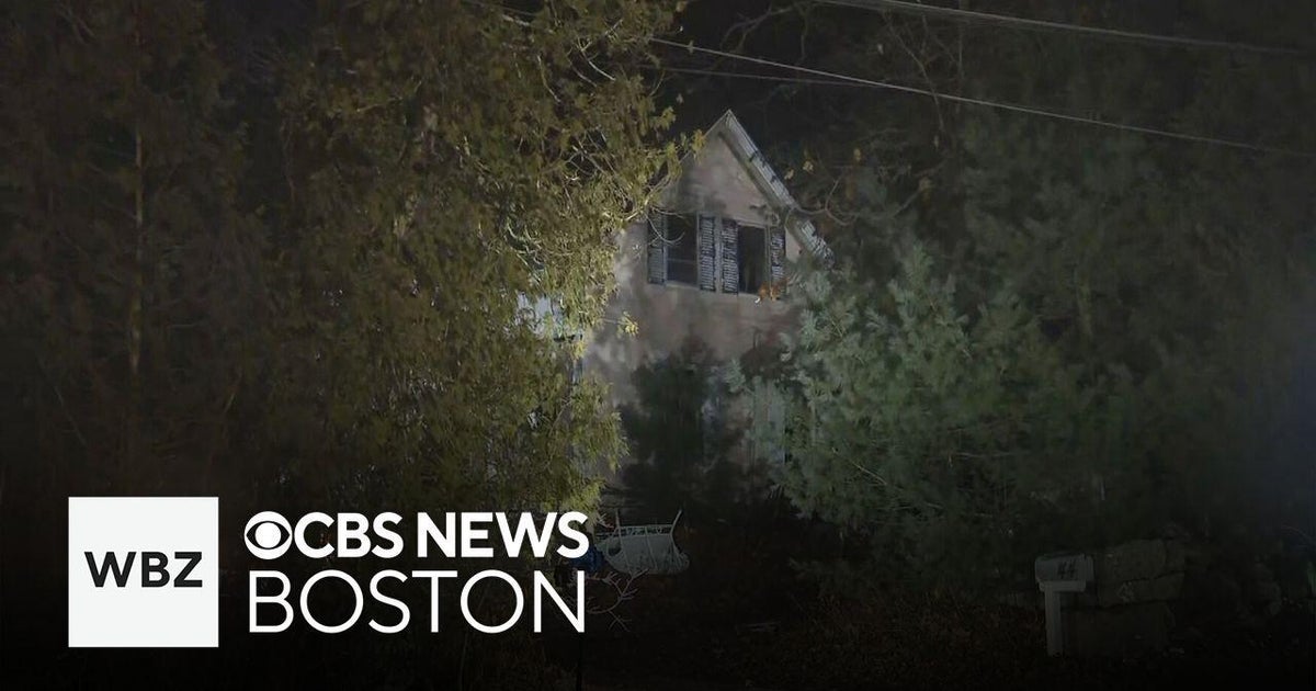 One dead in house fire in Easton, Massachusetts