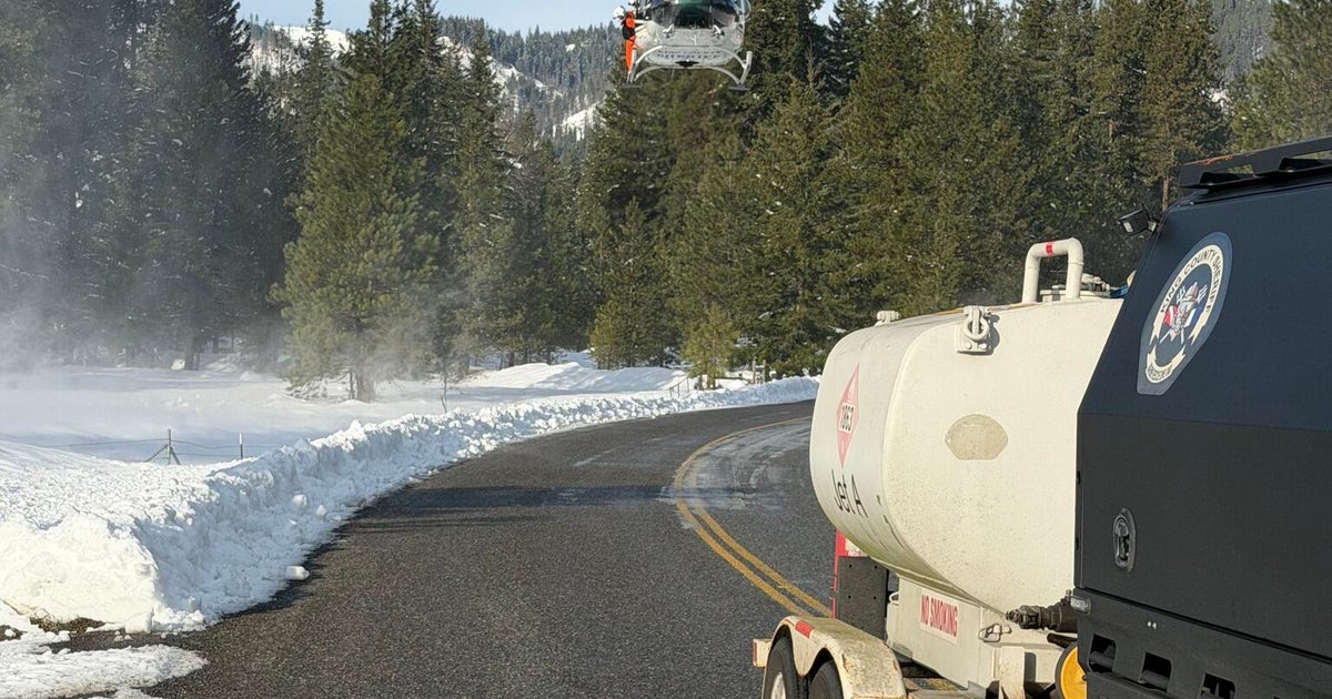 Двама мъже загинаха в лавина близо до пътеката на Longs Pass в щата Вашингтон, 2-ма бяха спасени