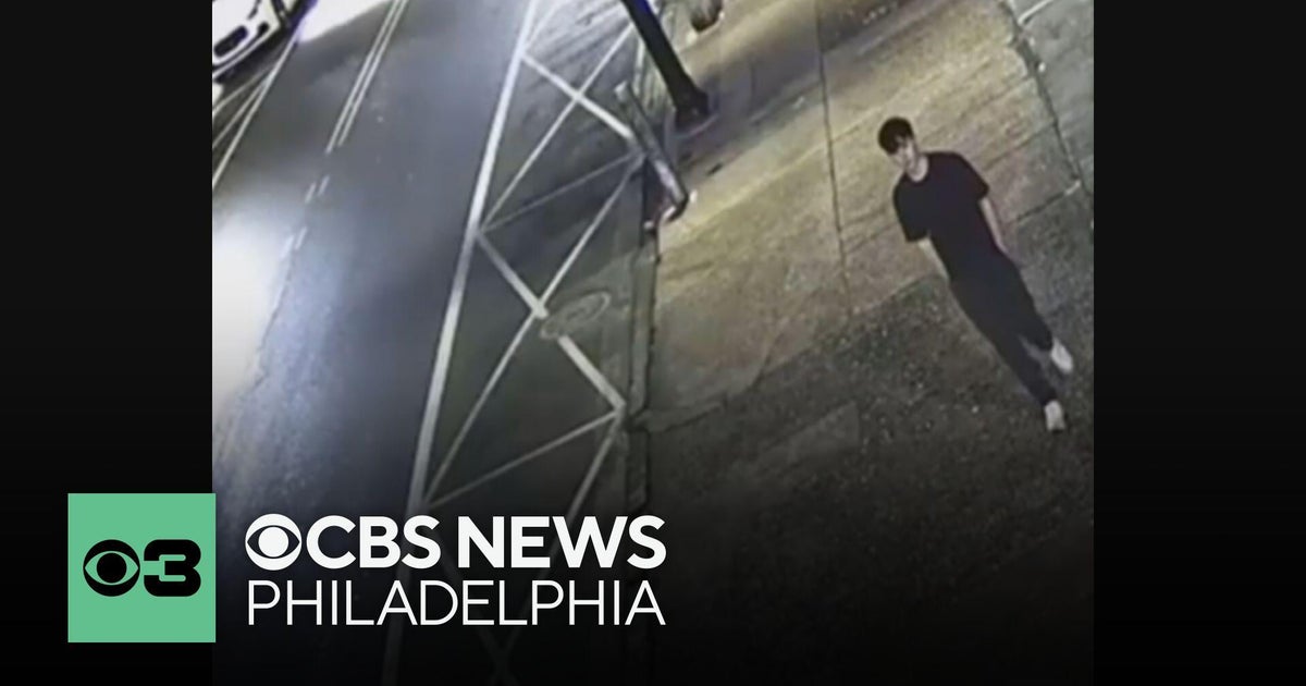 Philadelphia police look for suspect who vandalized Manayunk business