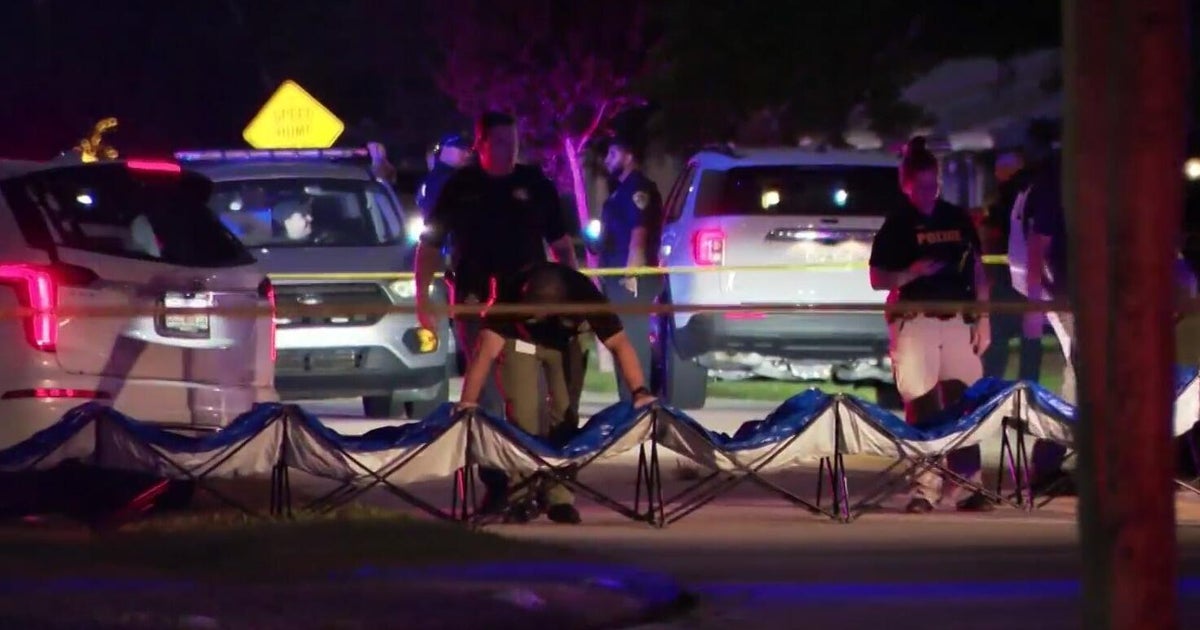 2 shot, killed at Boynton Beach office building - CBS Miami
