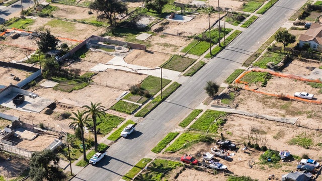 Homeowners trying to rebuild after Eaton Fire face concerns over lead levels 