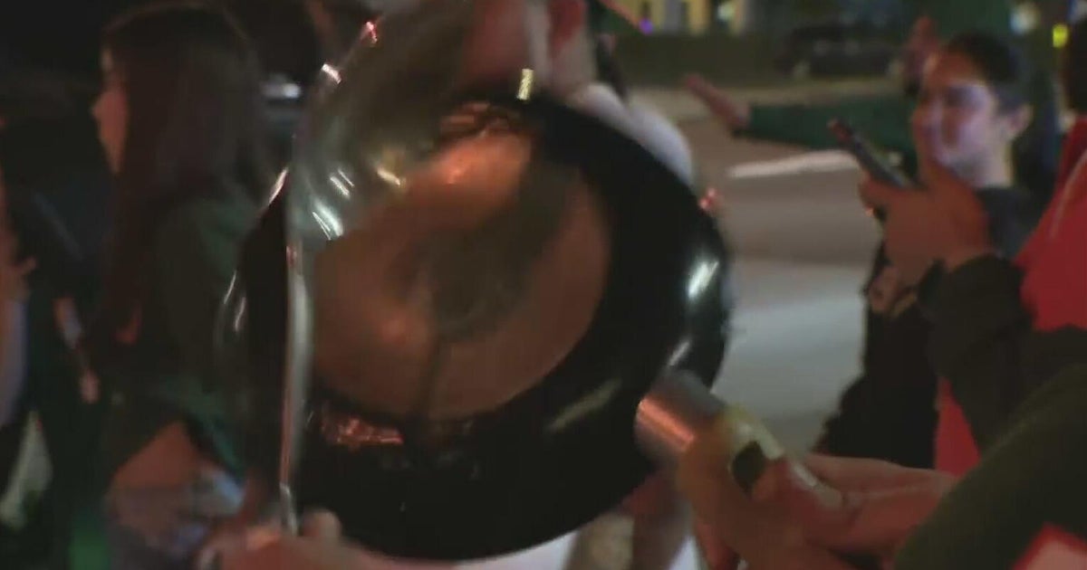 A Miami tradition: Pots and pans celebrations after big wins