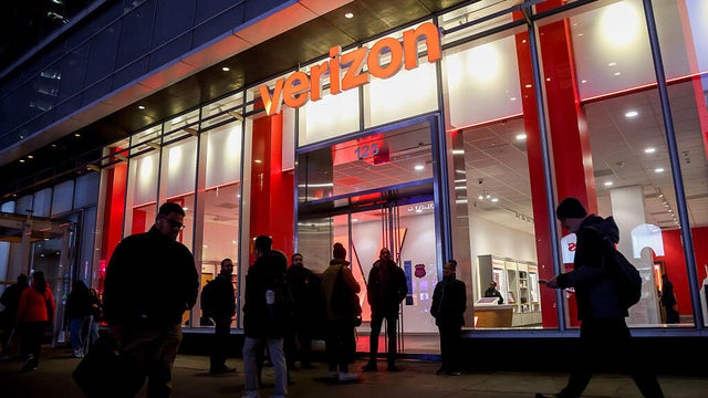 Verizon Users Report Service Outage Affecting Thousands 