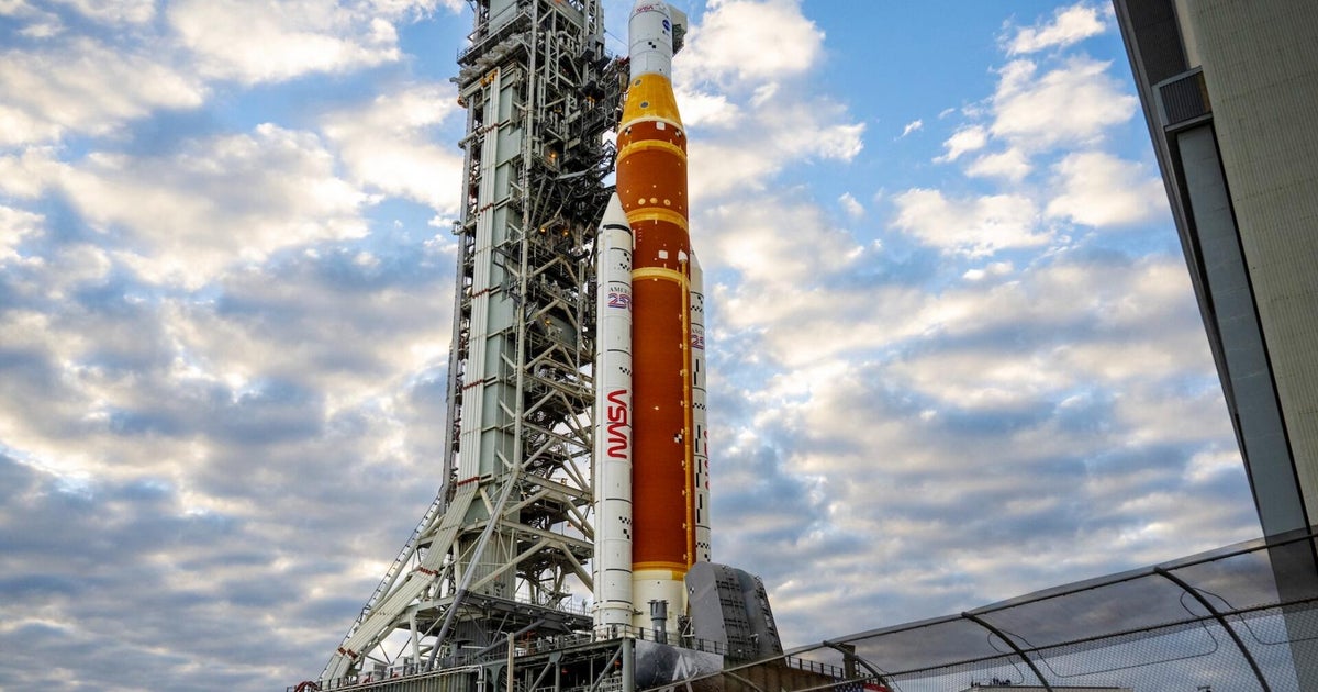 NASA begins Artemis II rollout to launchpad