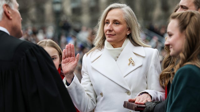 Abigail Spanberger Is Sworn In As First Female Virginia Governor 
