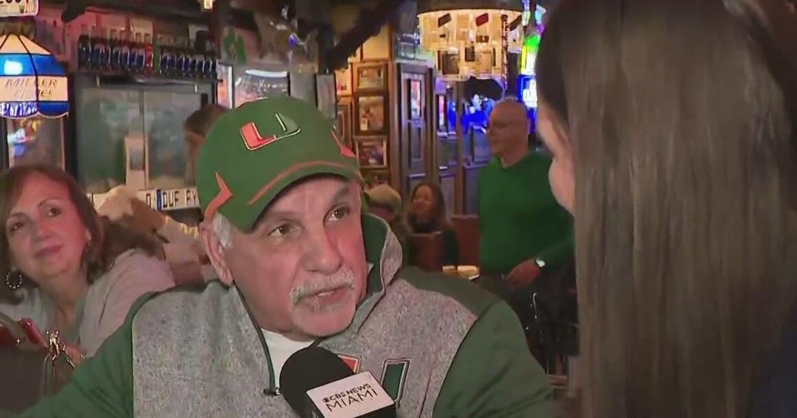Duffy’s in Southwest Miami-Dade fills up early as Canes fans gear up for big night