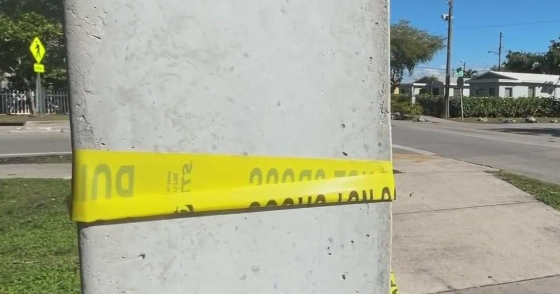 Broward deputies search for suspect after deadly shooting in Central Broward