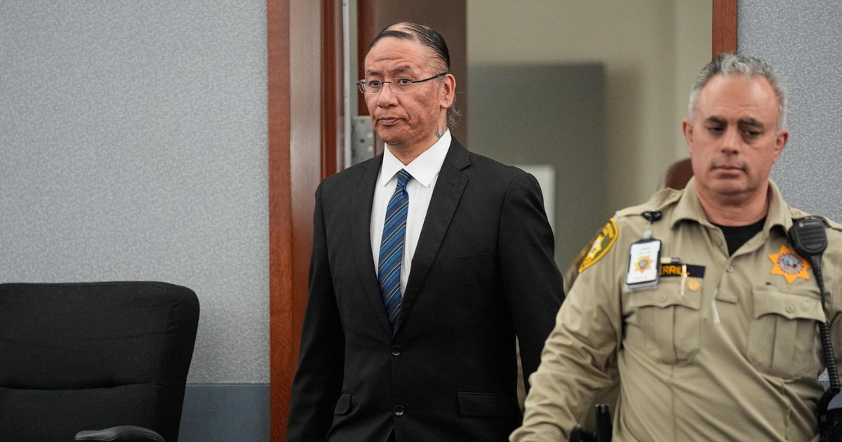 Прокурорите казват че Нейтън Преследва кон е използвал репутацията си